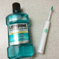 リステリンと電動歯ブラシ