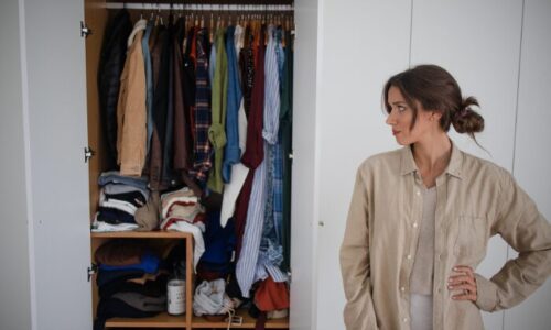 片付かないクローゼット