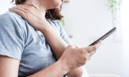 スマホで肩こり