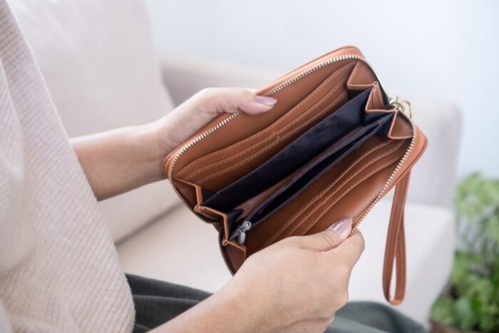 財布をきれいにする