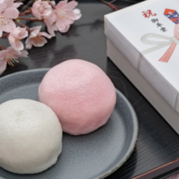 紅白のまんじゅう