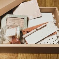 思い出の品を入れた小さな箱