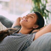 スッキリ気分の女性