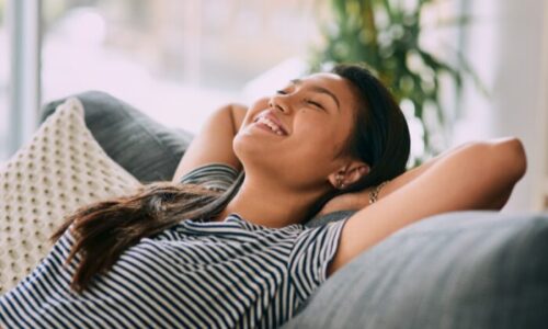 スッキリ気分の女性