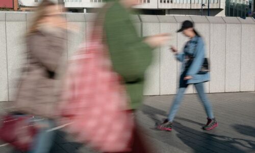 歩きスマホ